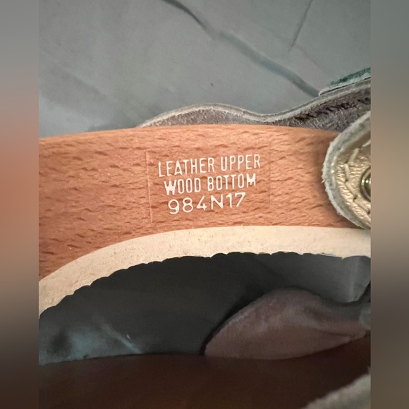 DR. SCHOLLS wood sandals 9 - Picture 7 of 12